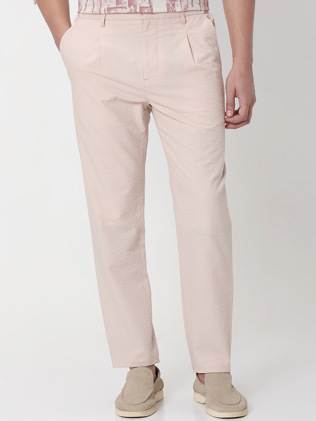 

Mufti Men Relaxed Tapered Fit Mid-Rise Striped Cotton Trouser, Peach