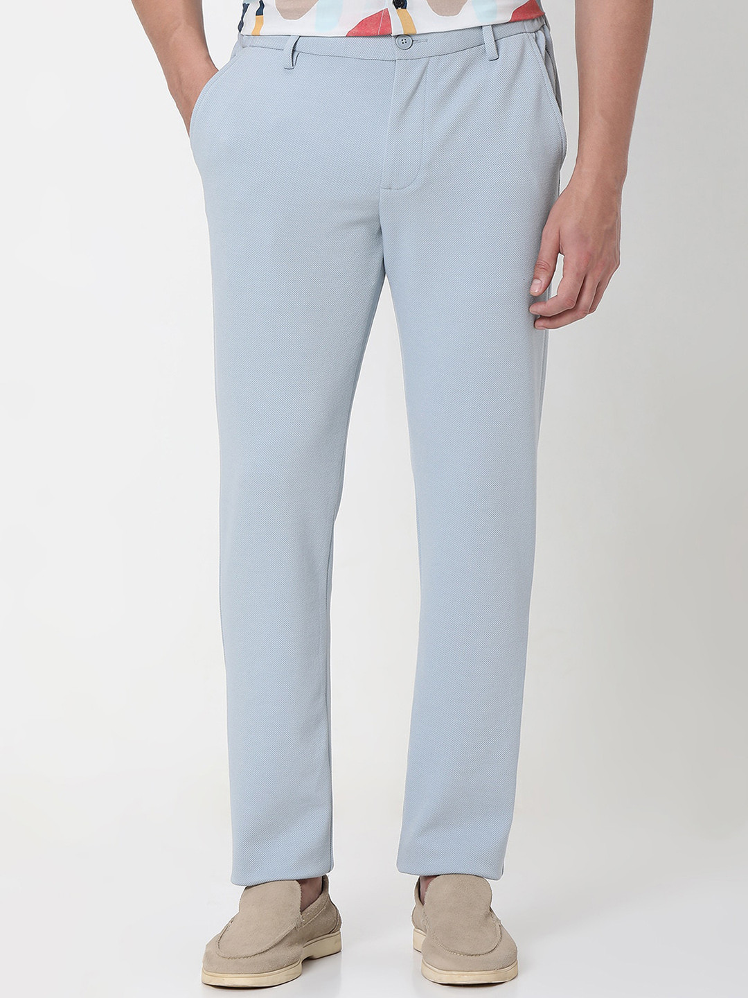 

Mufti Men Slim Fit Mid-Rise Chino Trouser, Grey