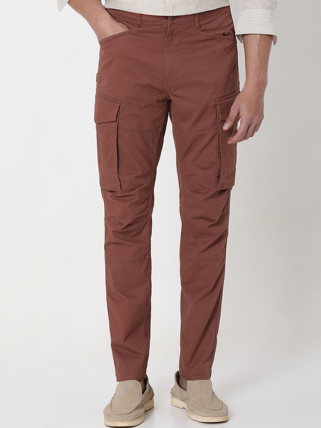 

Mufti Men Slim Fit Mid-Rise Cargo Trouser, Brown