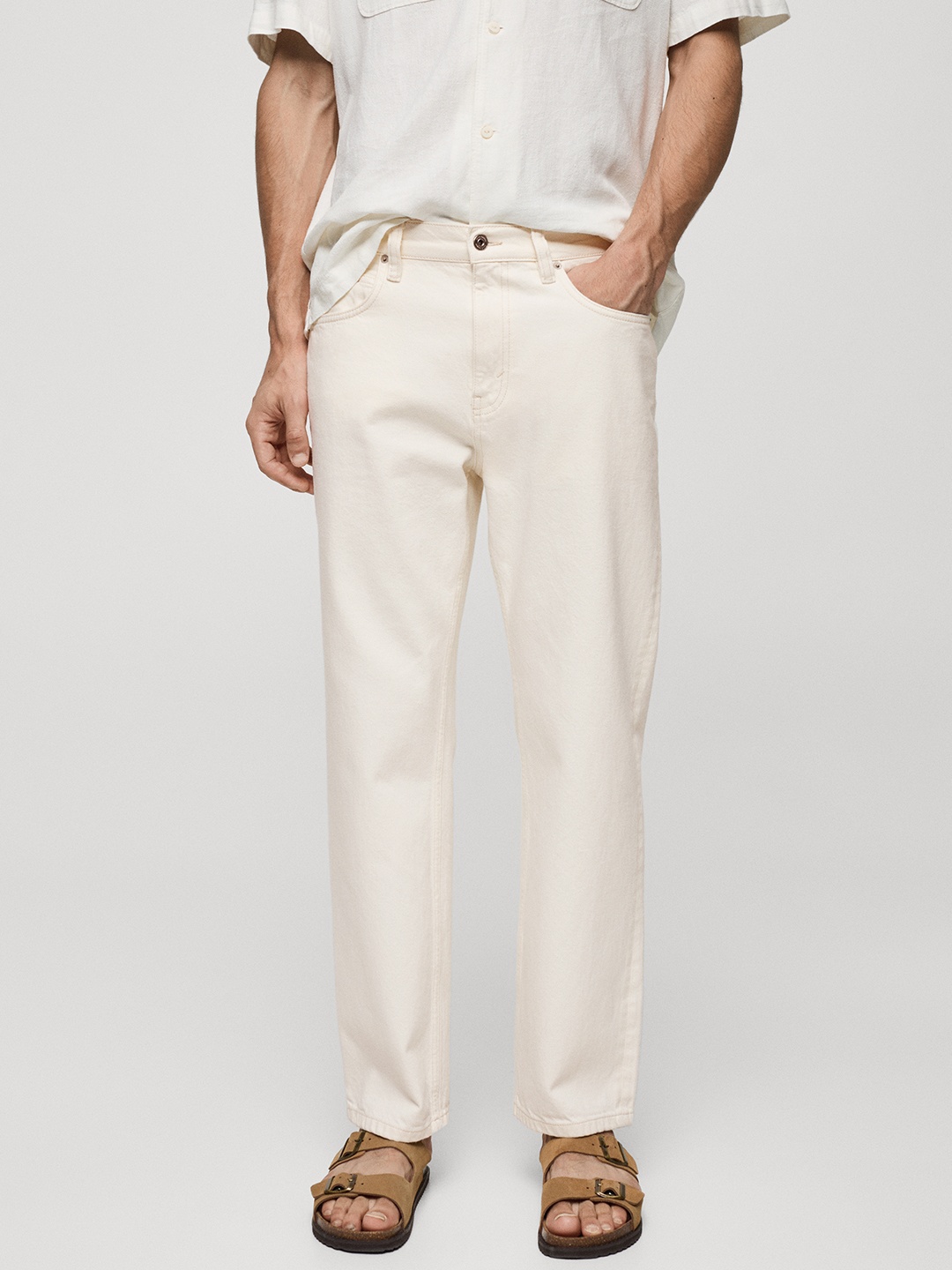 

MANGO MAN Solid Cotton Relaxed Fit Jeans, Off white