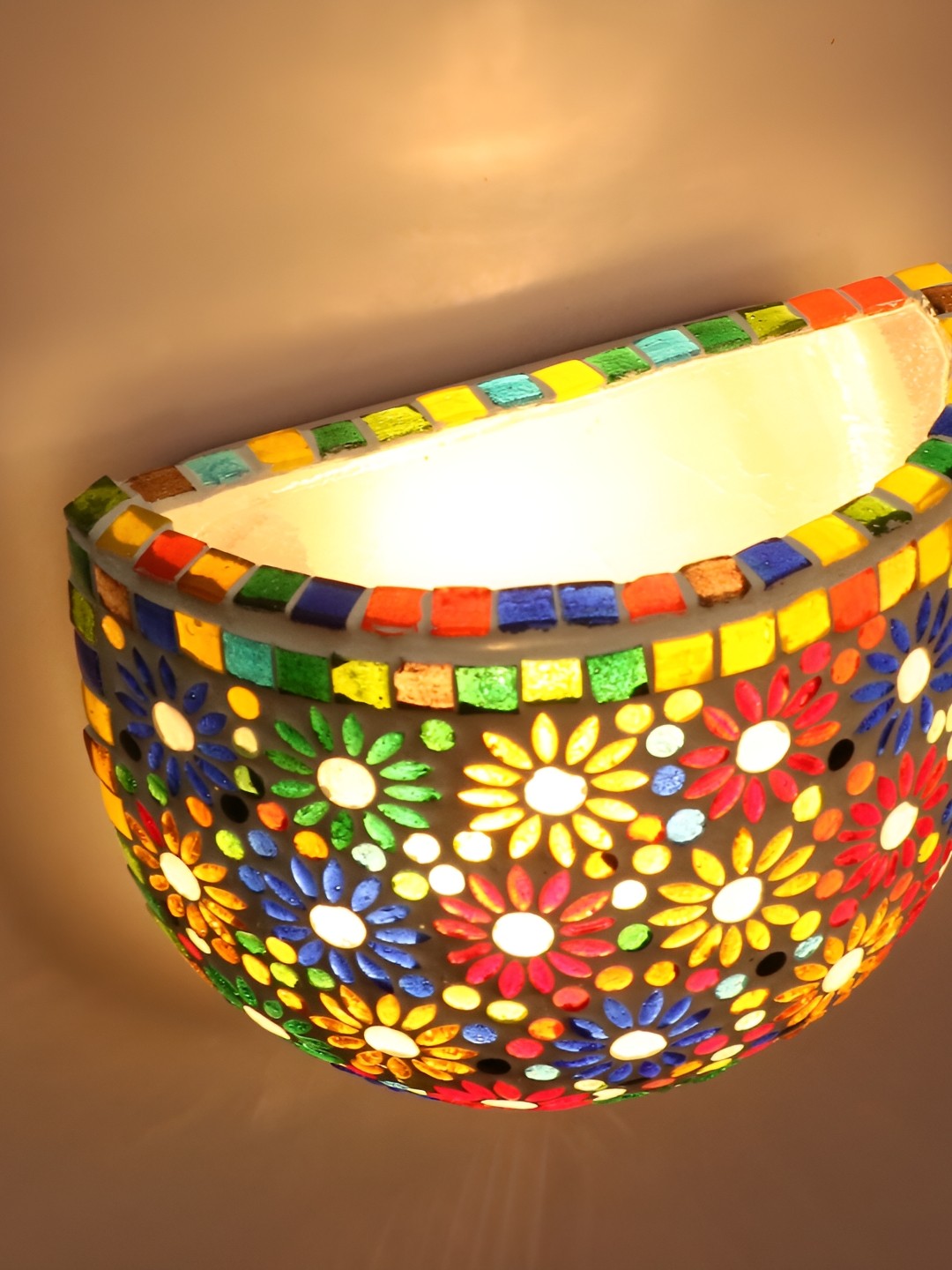 

1ST TIME White & Red Textured Glass Traditional Wall Lamp