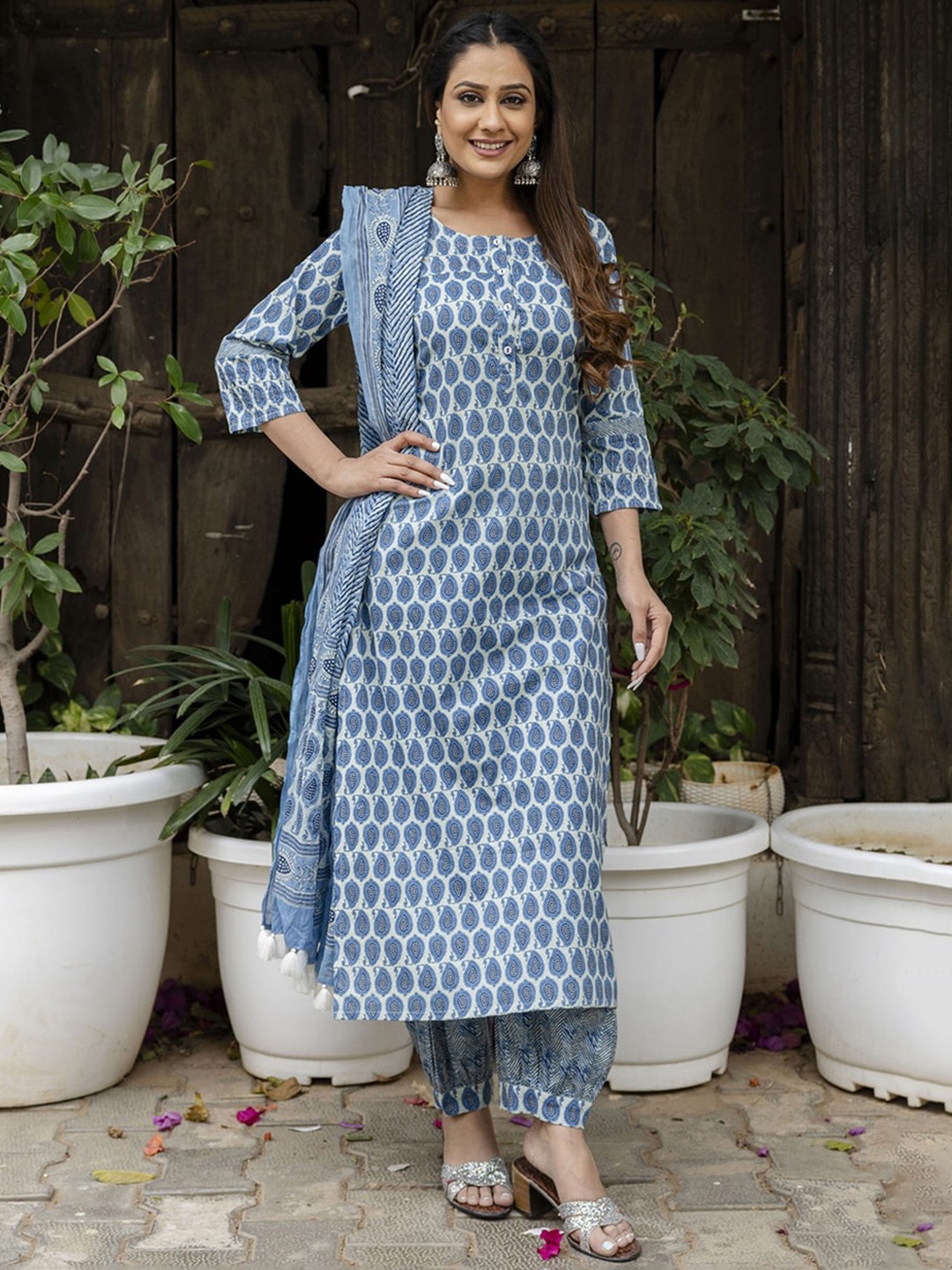 

Rangeelo Paisley Printed Pure Cotton Straight Kurta With Salwar & Dupatta, Blue