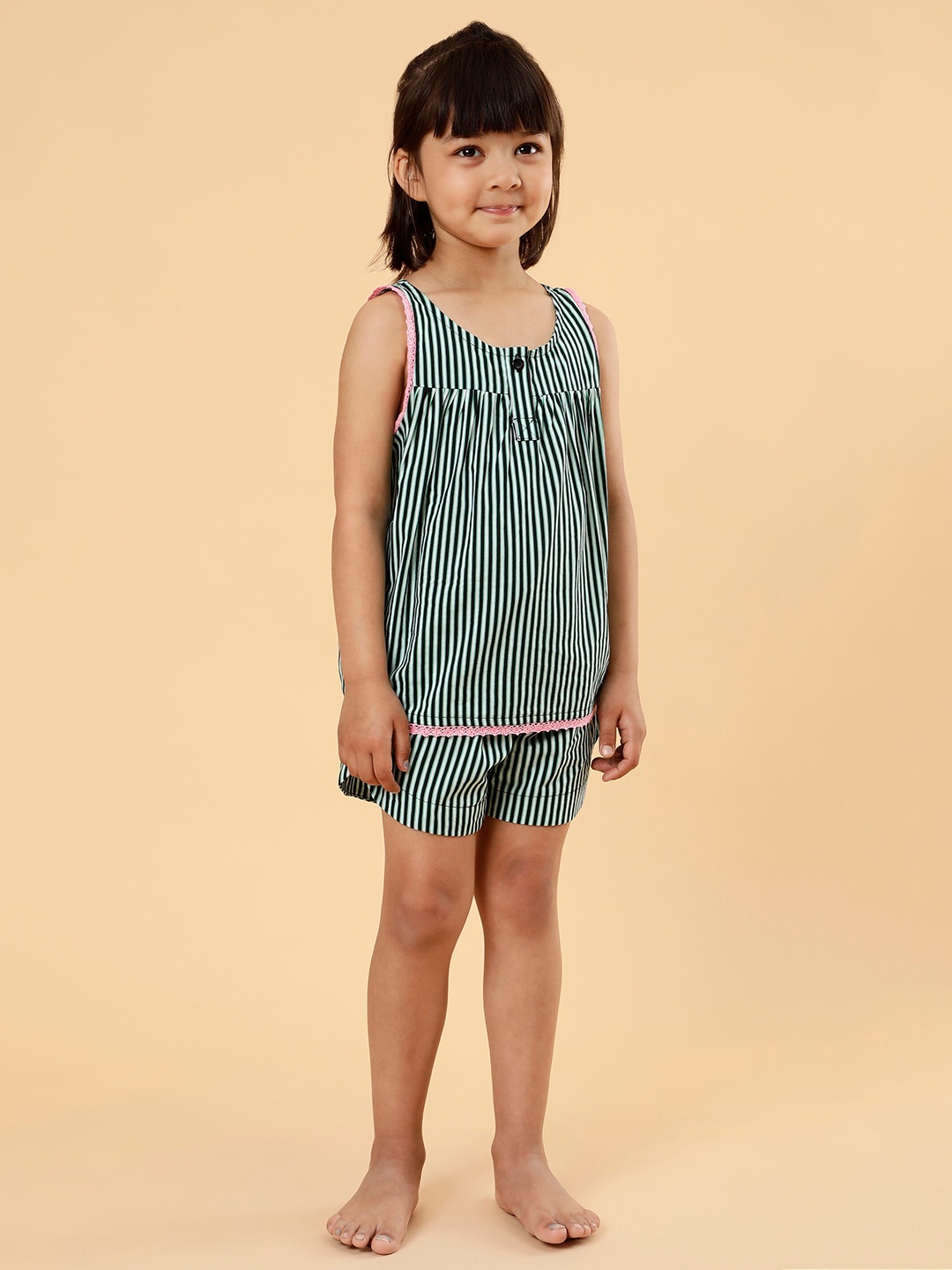 

Biglilpeople Girls Striped Top With Shorts, Green