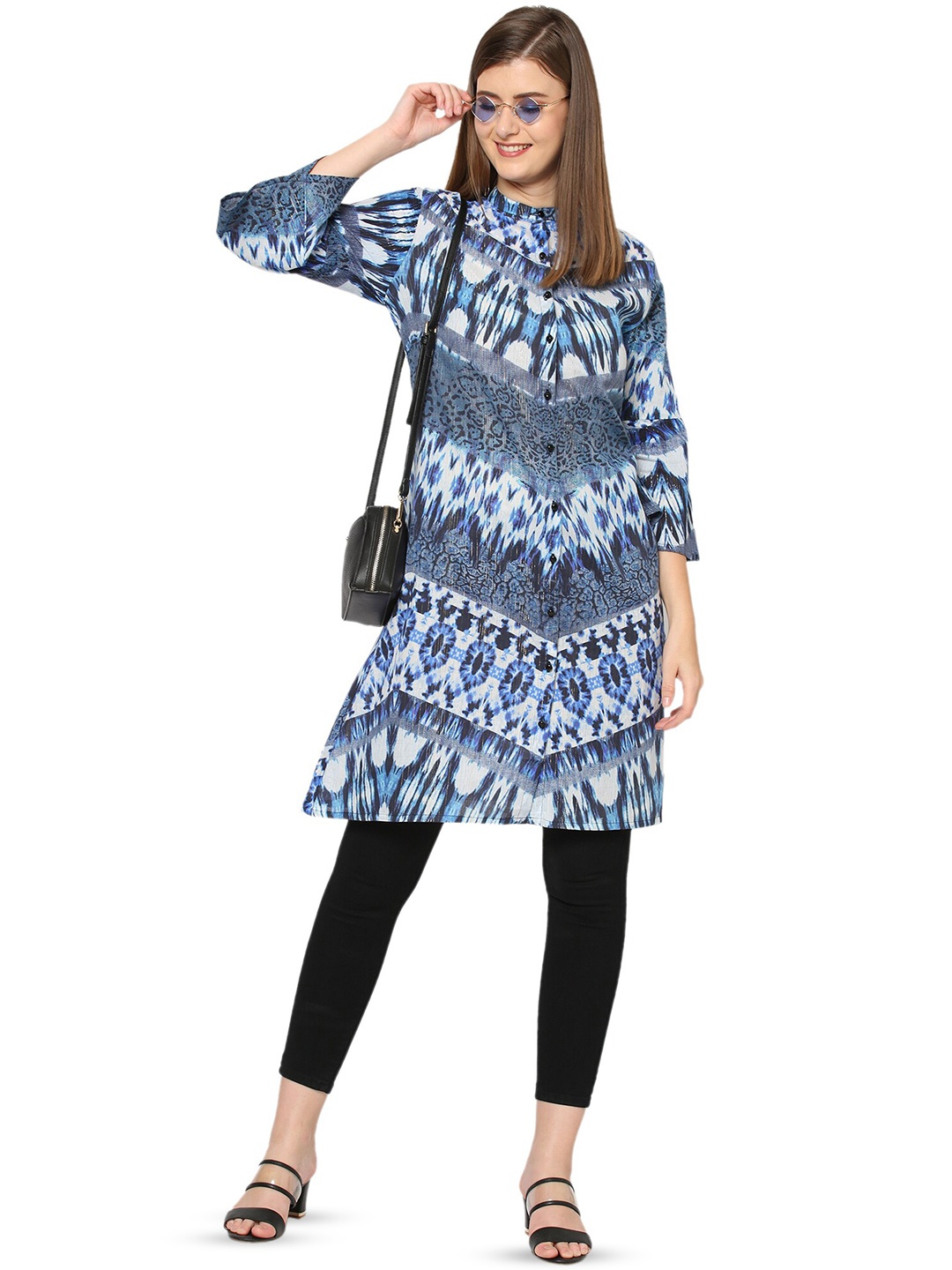 

Cloth Haus India Abstract Printed Pure Cotton A-Line Kurta, Blue