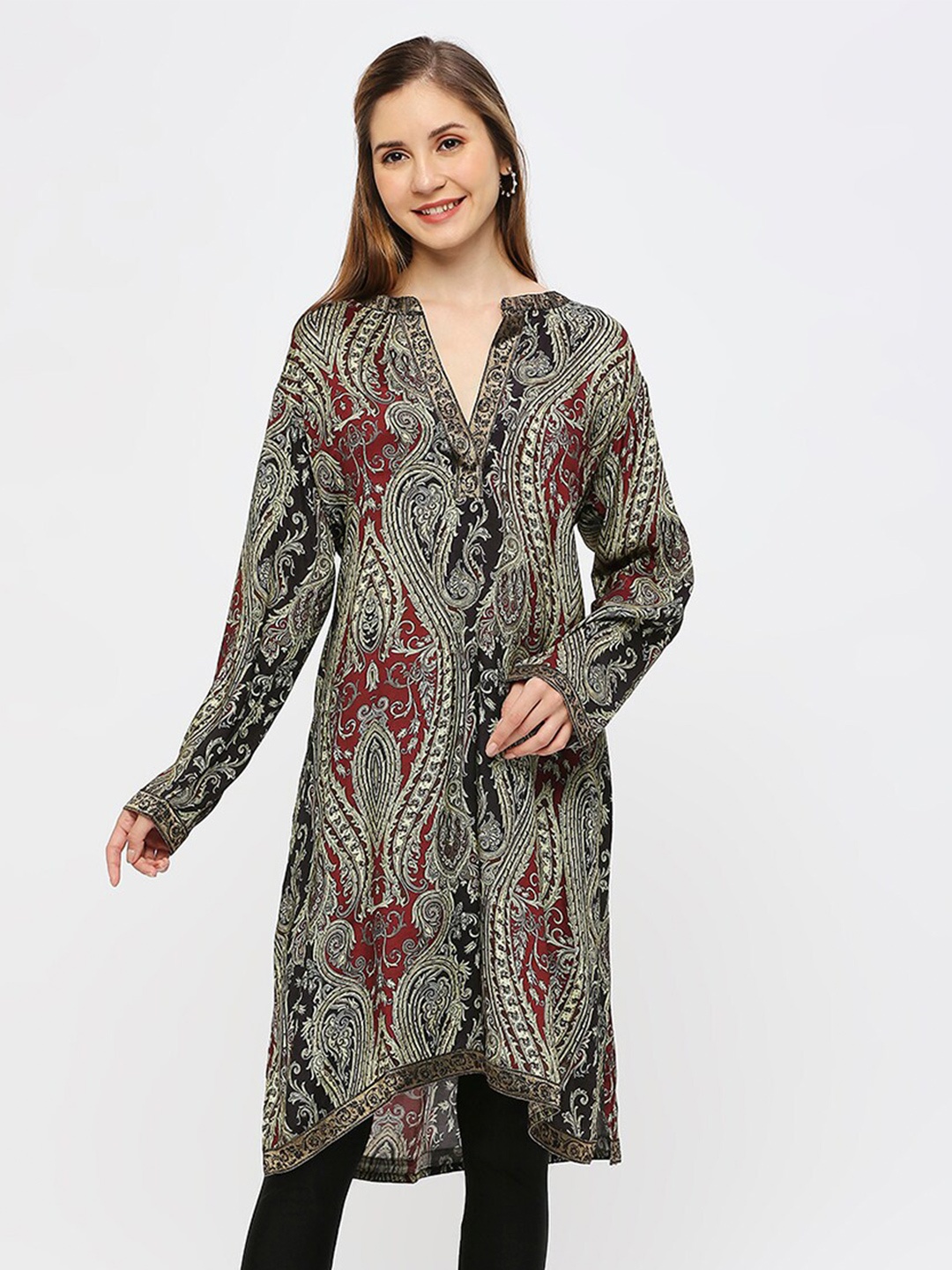 

Cloth Haus India Abstract Printed Mandarin Collar A-Line Kurta, Black