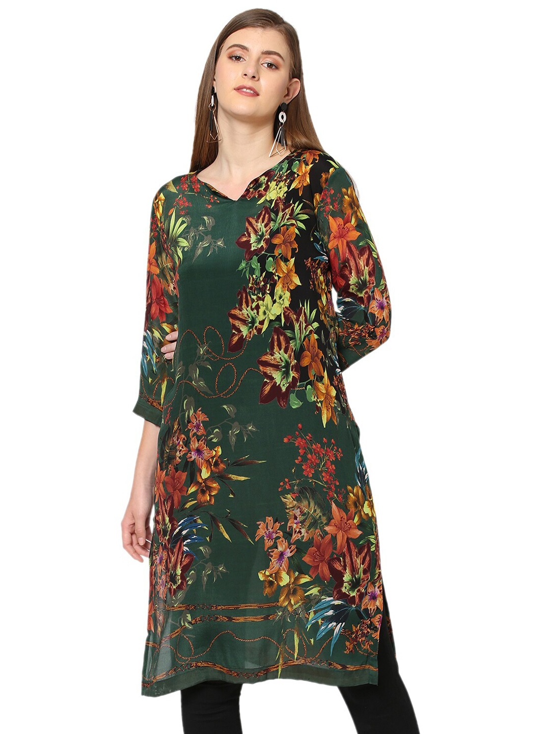 

Cloth Haus India Floral Printed Notch Neck A-Line Kurta, Green