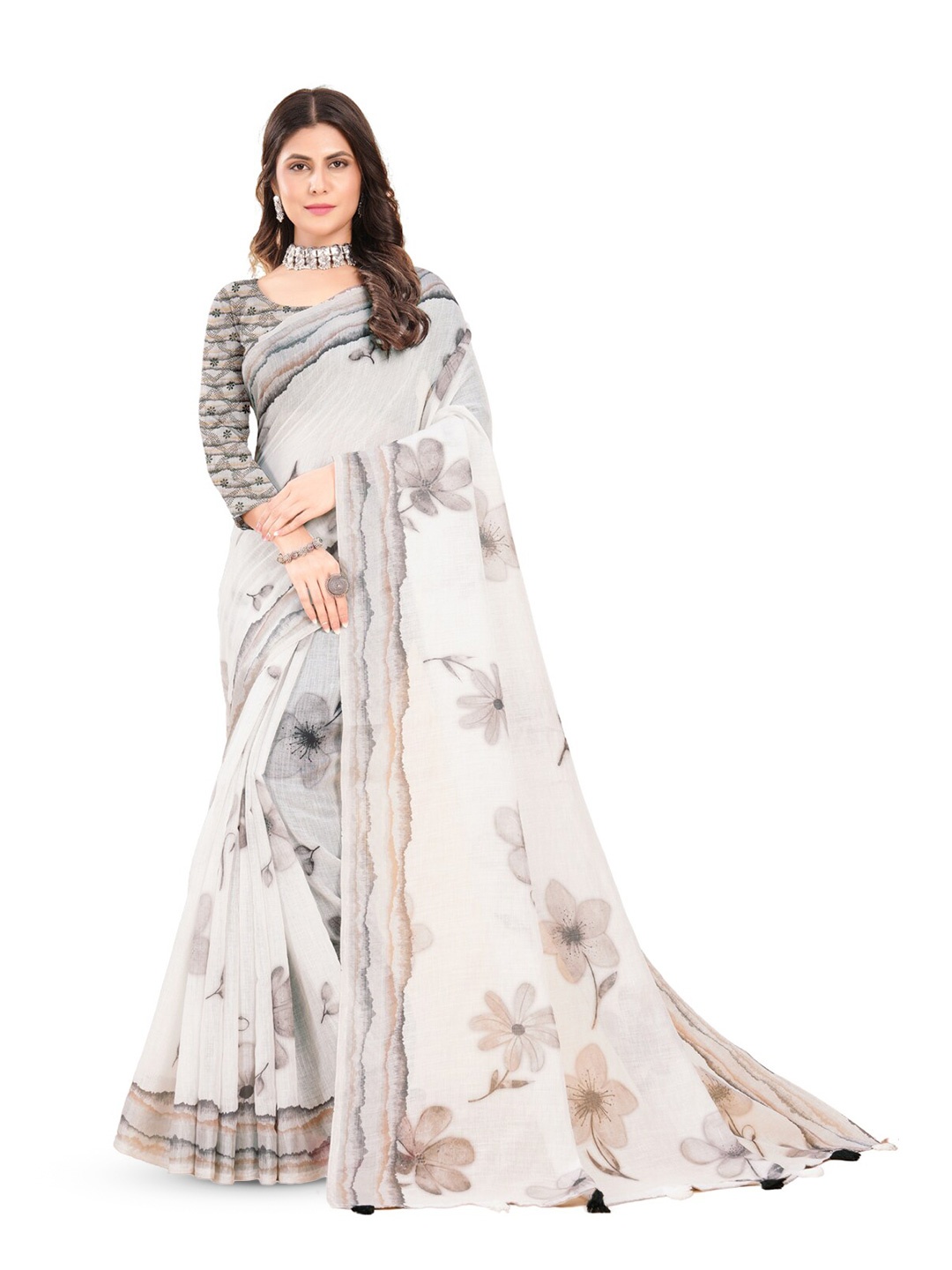 

Inithi Floral Printed Saree, White