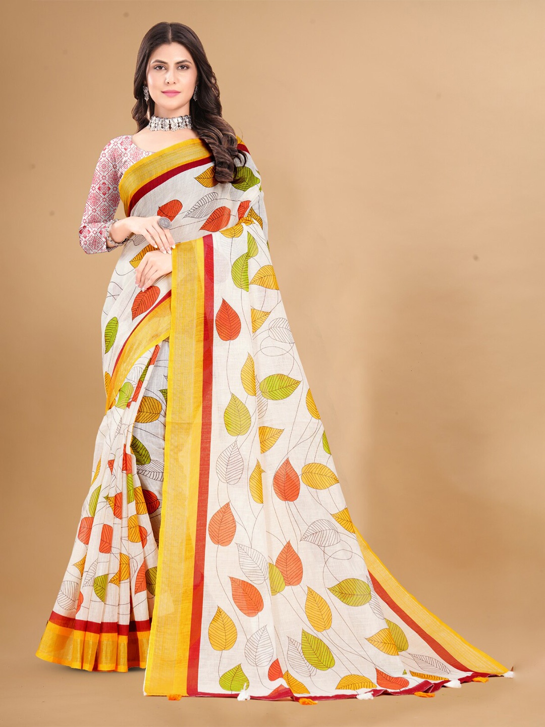 

Inithi Floral Printed Zari Saree, White