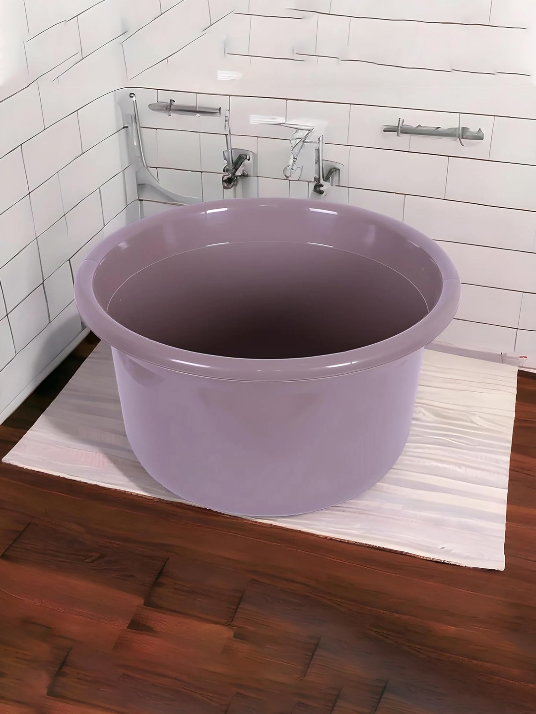 

Kuber Industries Brown Round Bath Tub