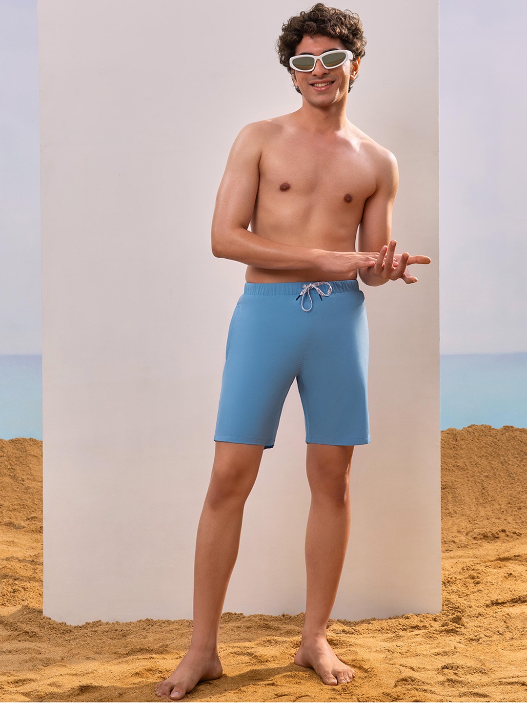 

CMGE Men Mid Rise Swim Bottoms, Blue