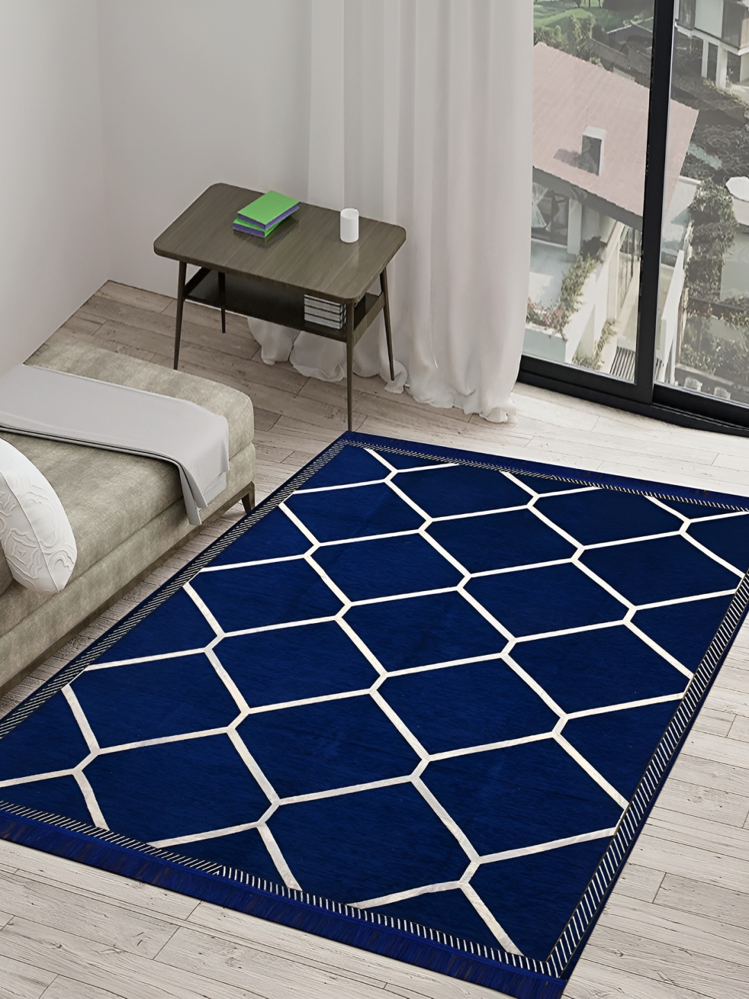 

ZESTURE Blue Geometric Regular Carpet