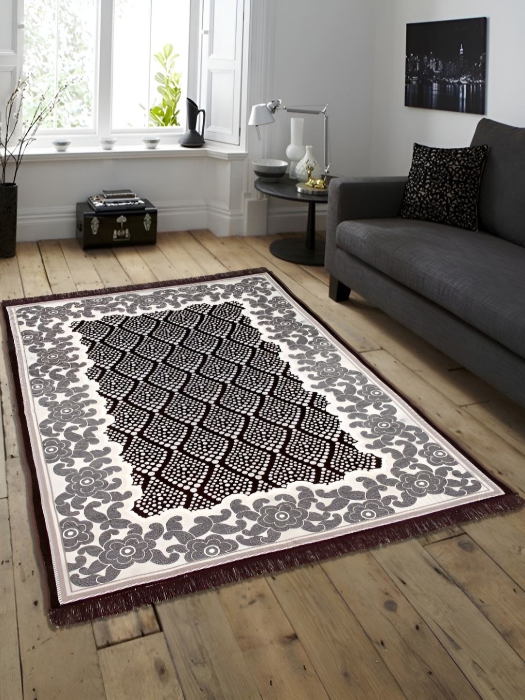 

ZESTURE Brown Geometric Carpet