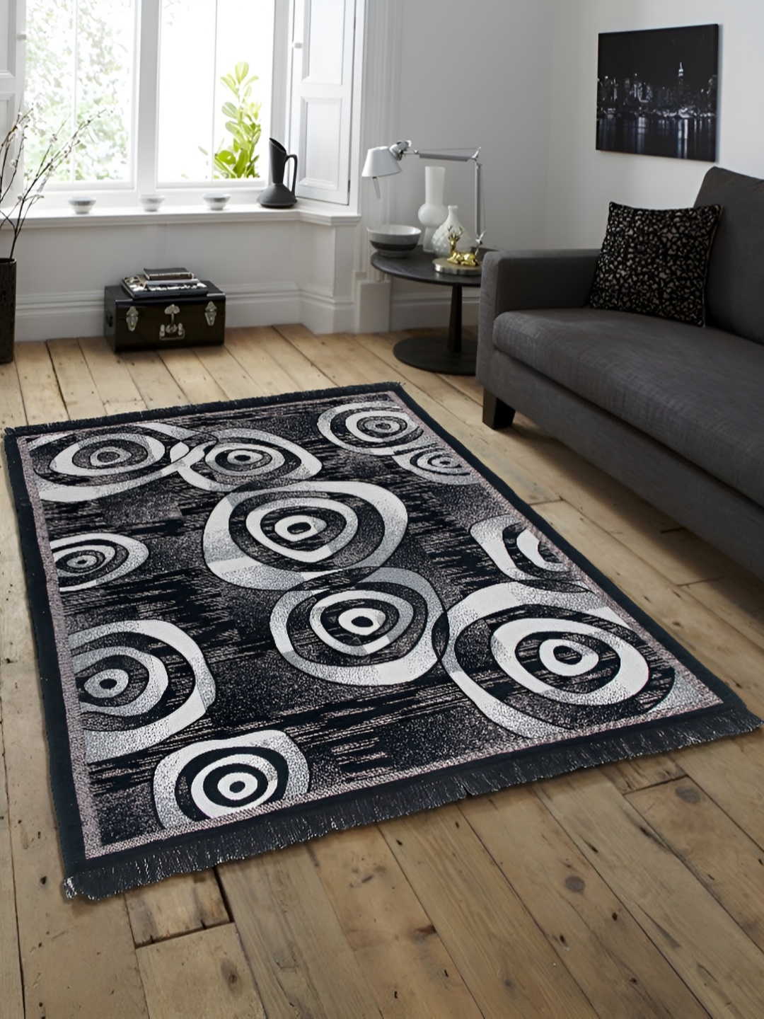 ZESTURE Black & Grey Abstract Printed Carpet