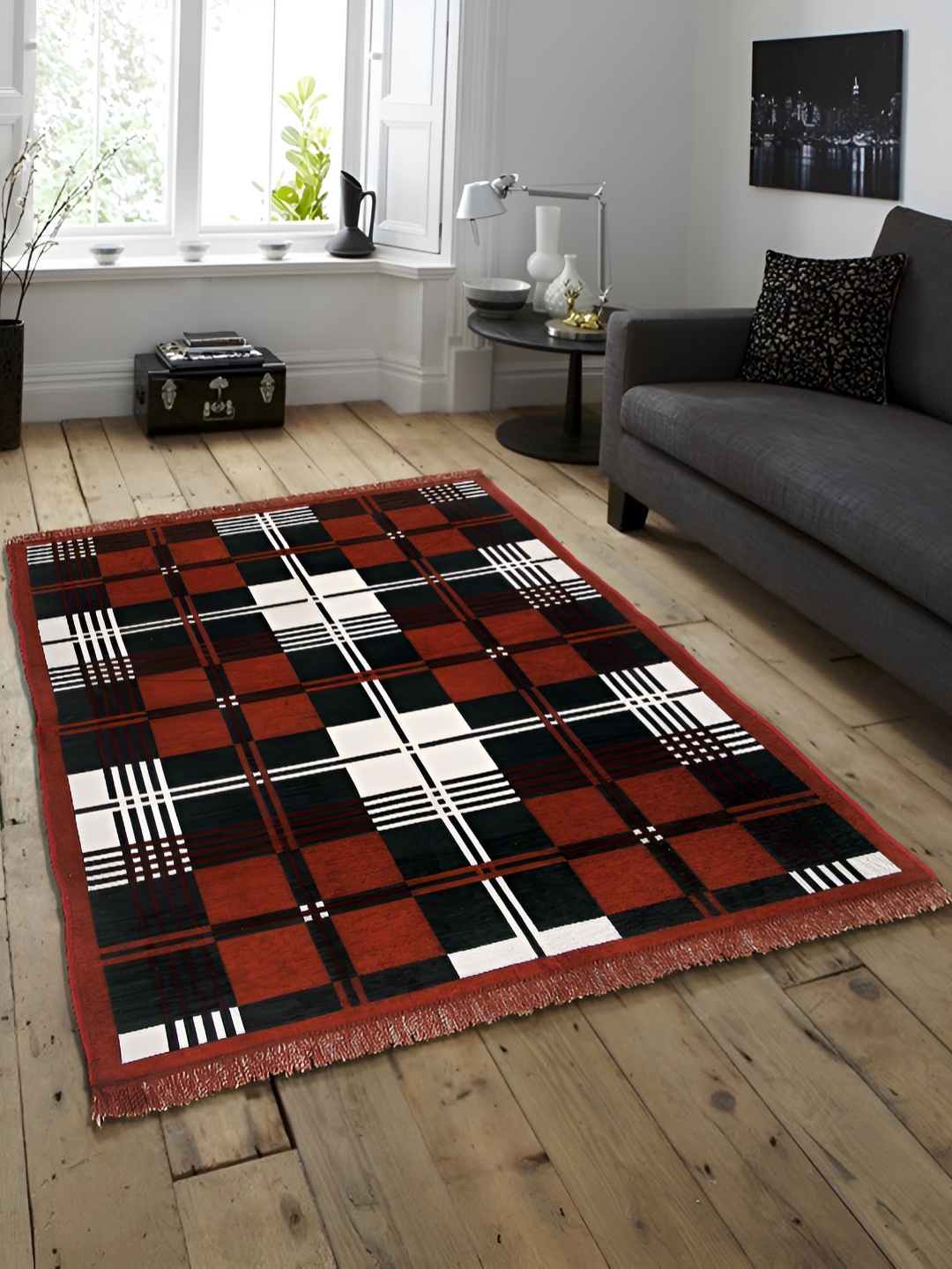 

ZESTURE Maroon Geometric Polyester Carpet