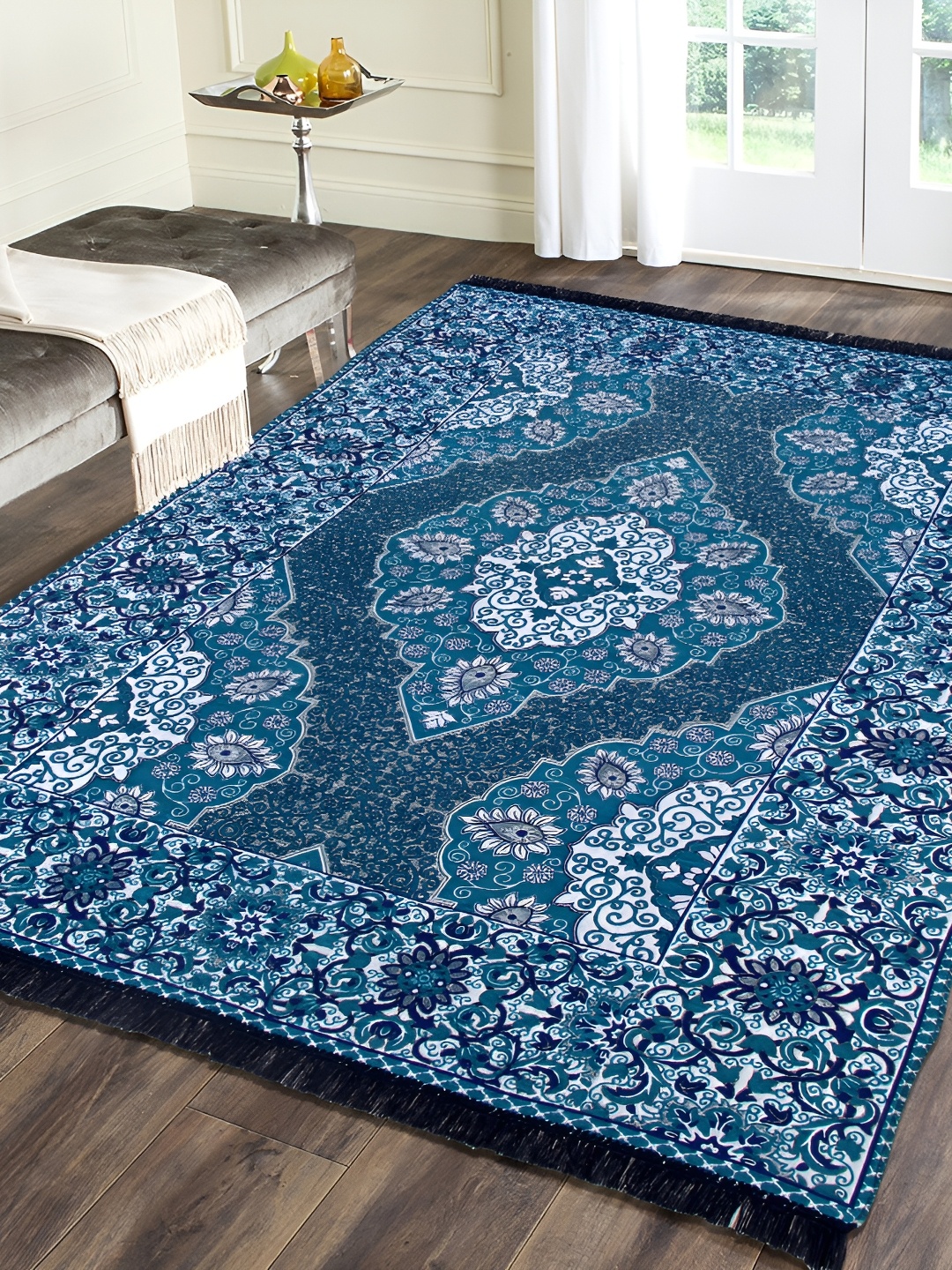 

ZESTURE Blue Floral Printed Carpet