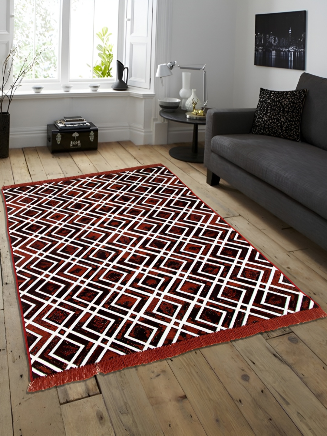 

ZESTURE Brown Geometric Polyester Carpet