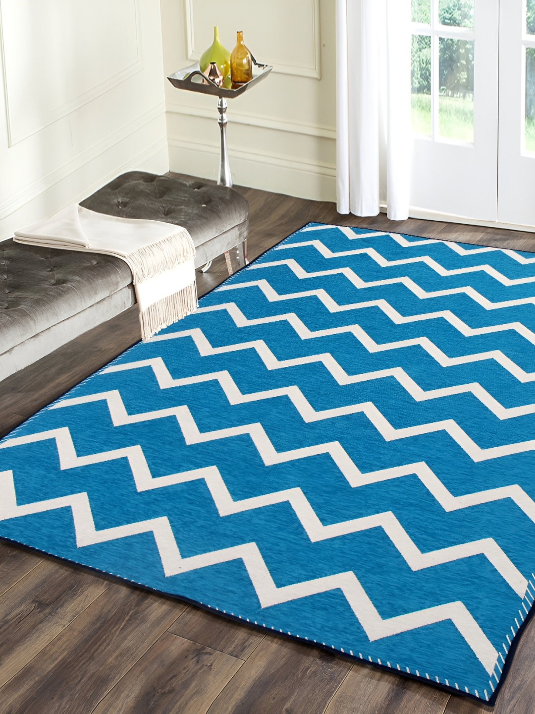 

ZESTURE Blue Geometric Printed Carpet