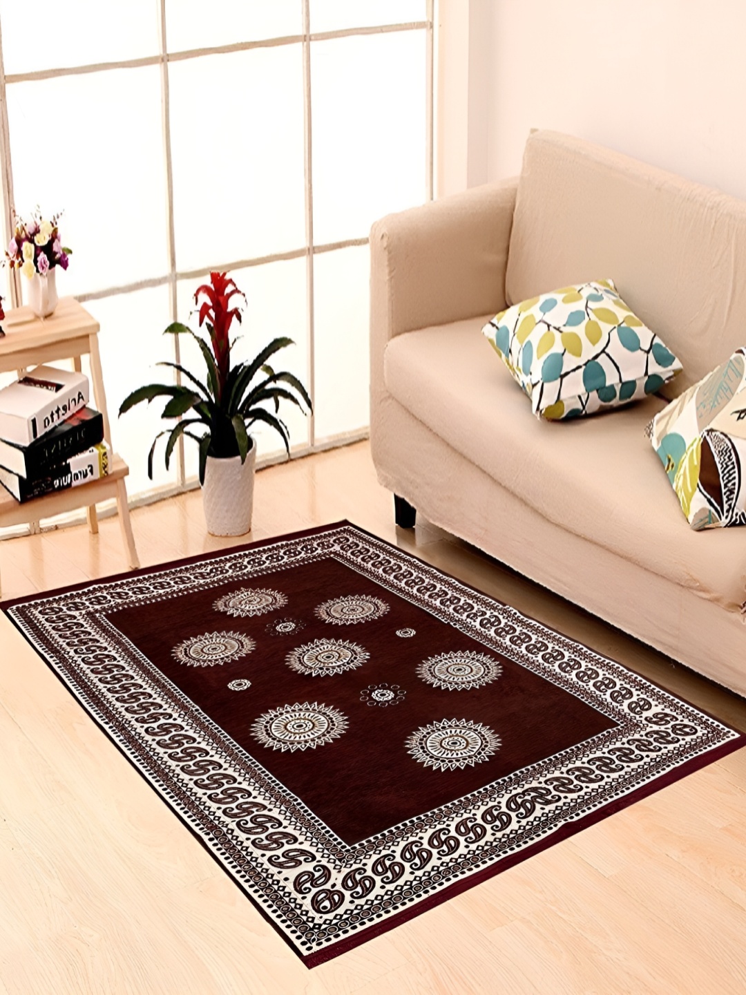 ZESTURE Brown Geometric Printed Carpet