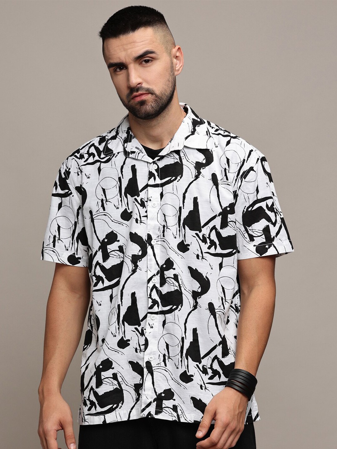 

The Roadster Lifestyle Co White Printed Pure Cotton Oversized Shirt