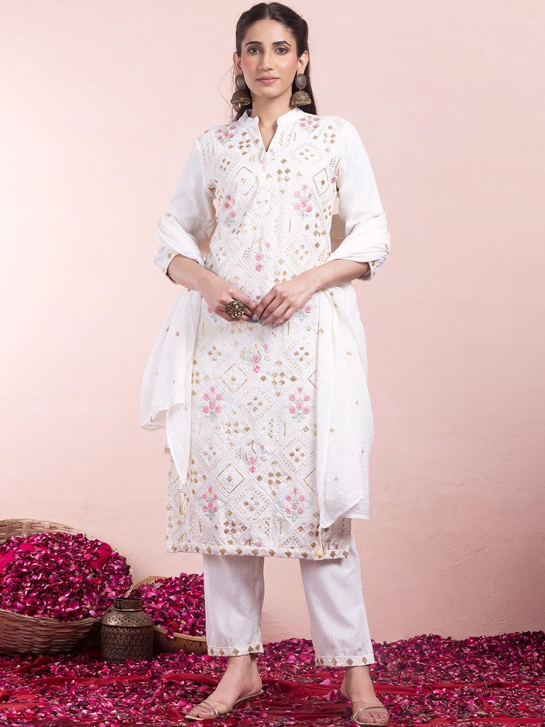 

INDYA Floral Embroidered Pure Cotton Straight Kurta With Trouser & Dupatta, White