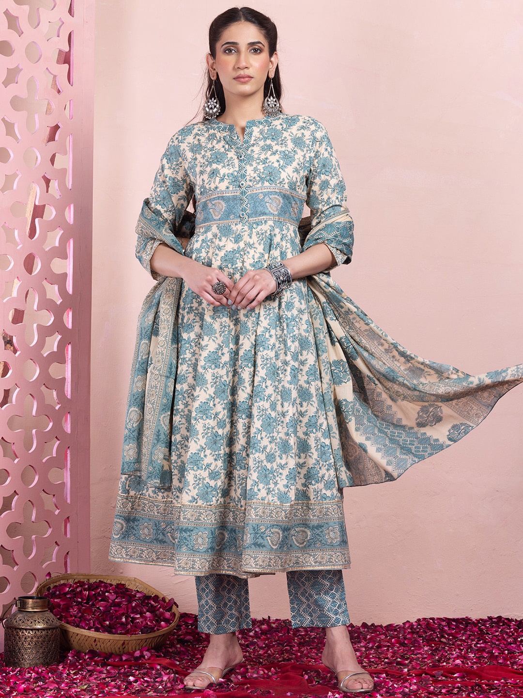 

INDYA Floral-Printed Pure-Cotton A-Line Kurta With Trouser & Dupatta, Beige
