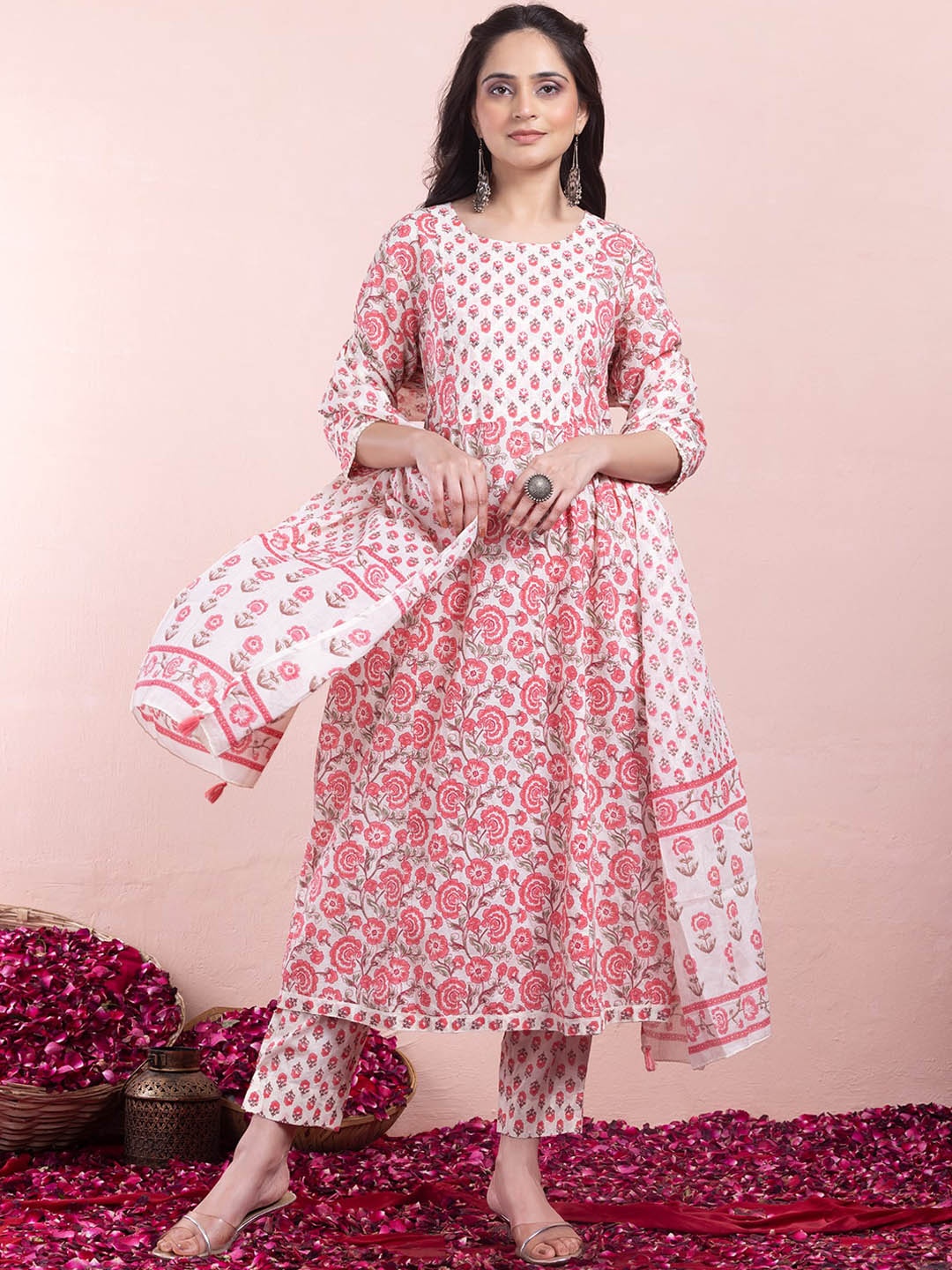 

INDYA Floral Printed Pure Cotton Kurta With Trouser & Dupatta, Pink