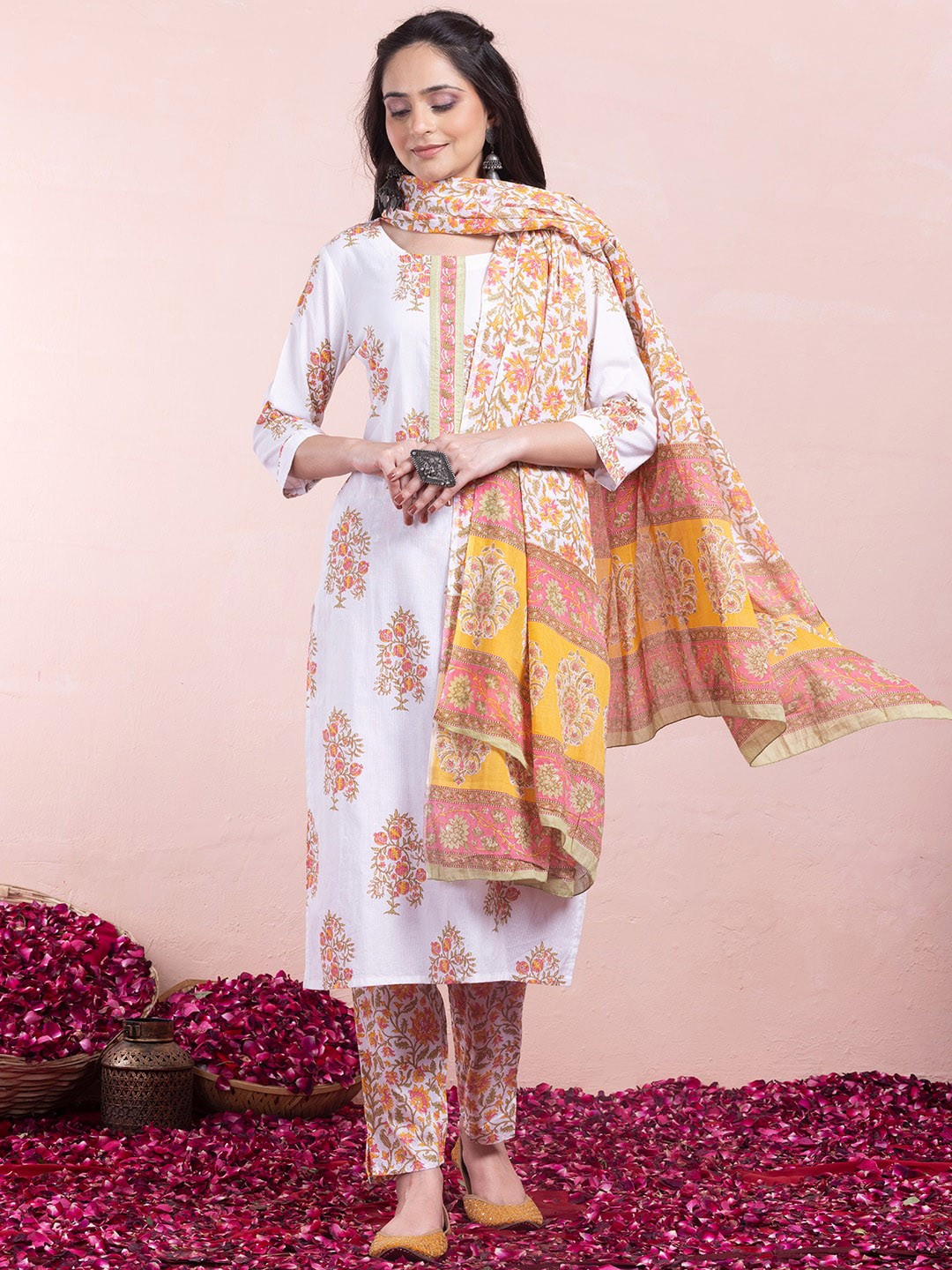

INDYA Floral-Printed Pure-Cotton A-Line Kurta With Trouser & Dupatta, White
