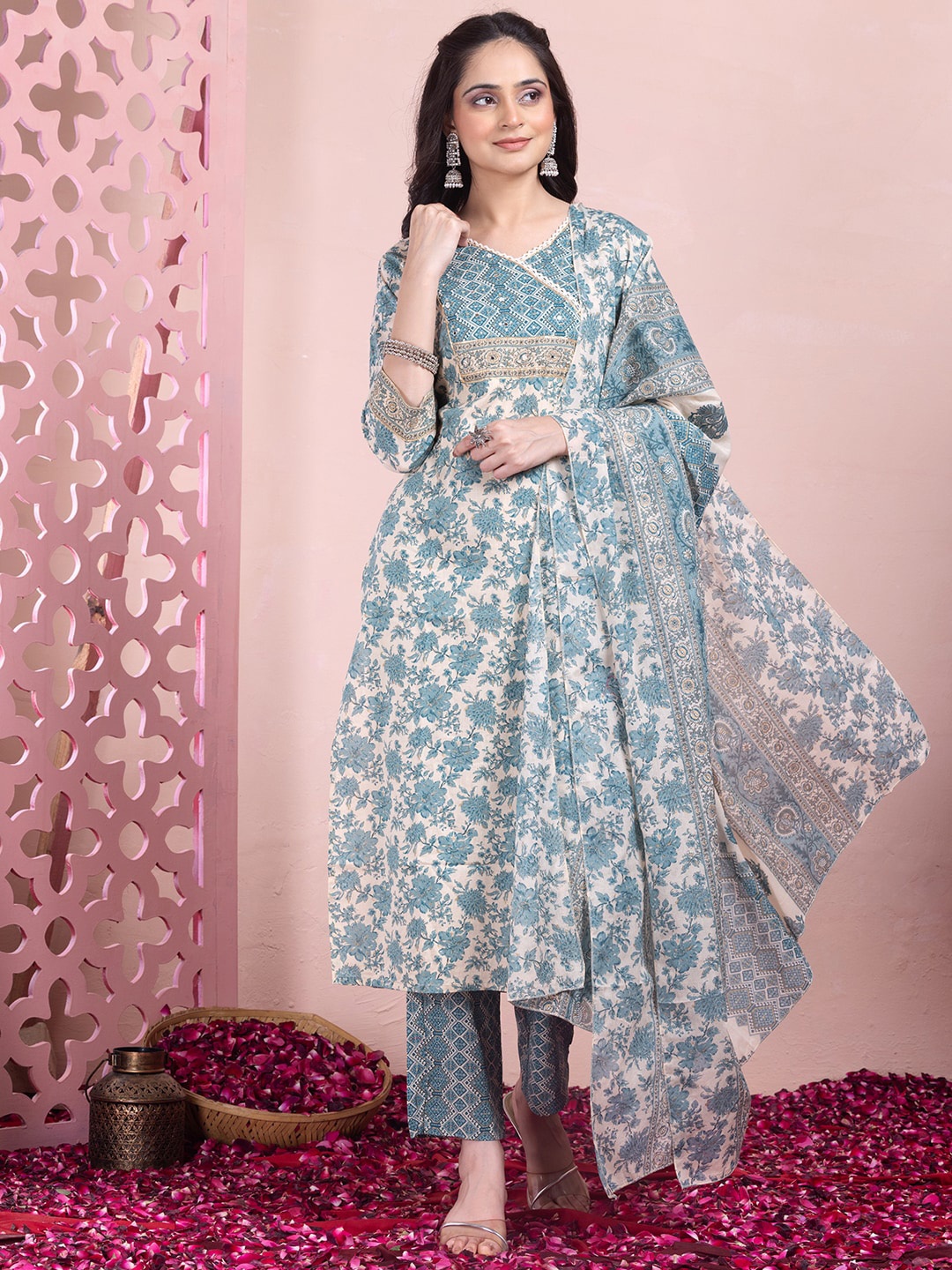

INDYA Floral-Printed Pure-Cotton A-Line Kurta With Trouser & Dupatta, Blue