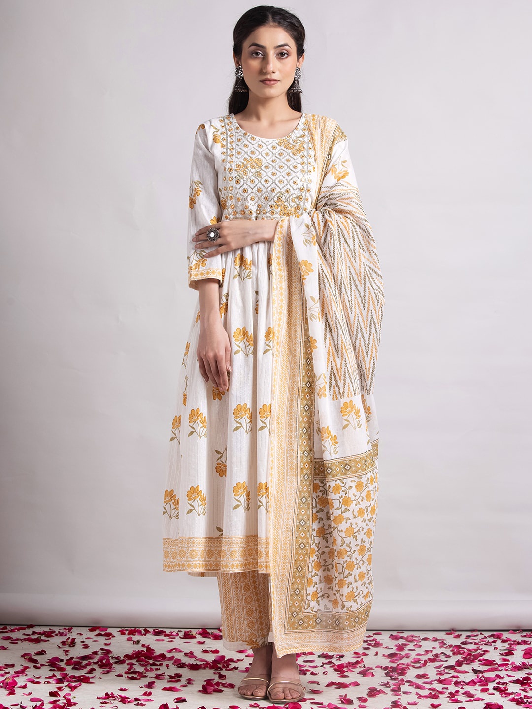 

INDYA Floral-Printed Pure-Cotton Anarkali Kurta With Trouser & Dupatta, White