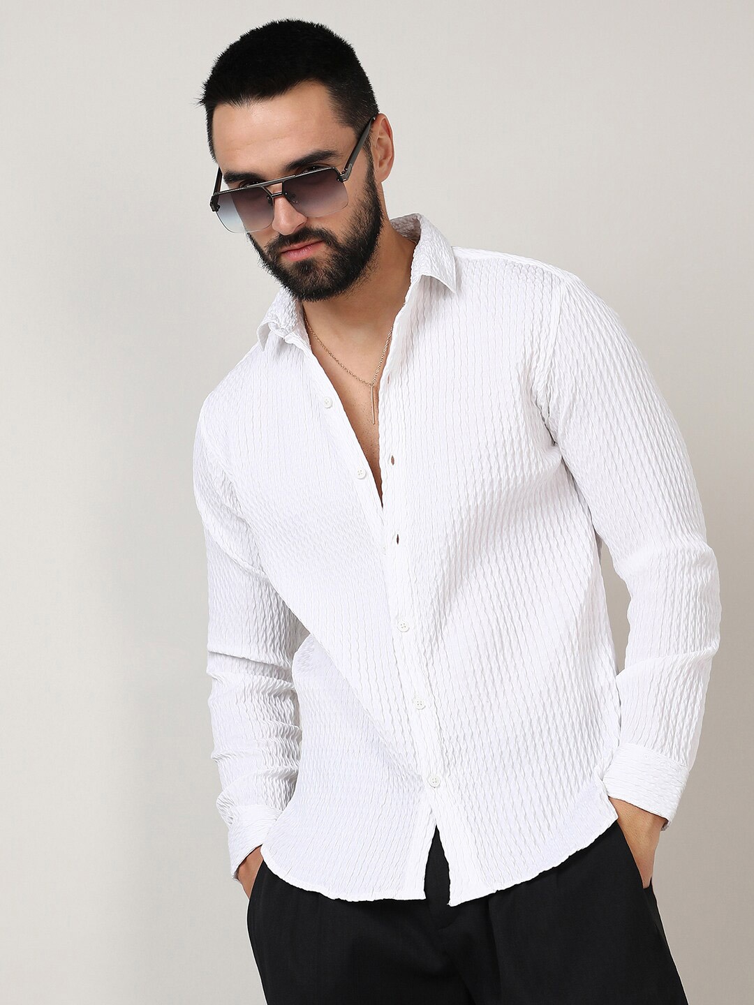 

Campus Sutra White Classic Vertical Striped Spread Collar Casual Shirt