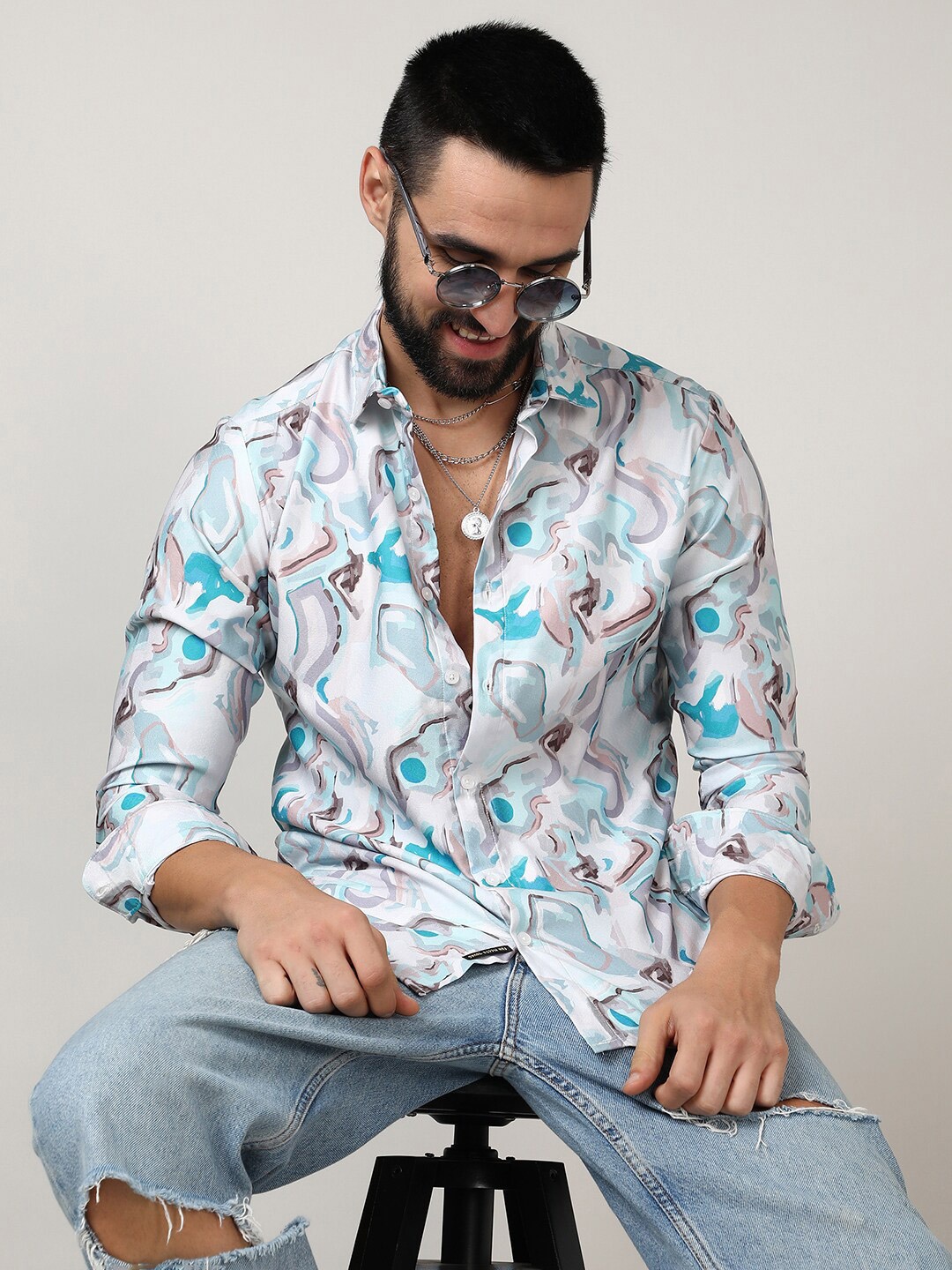 

Campus Sutra White Classic Abstract Printed Spread Collar Casual Shirt