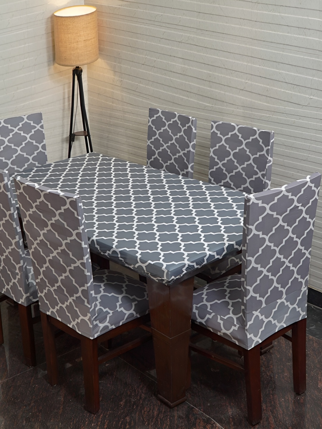 Eleganta Grey Geometric Printed Anti-Slip 4-Seater Table Cover