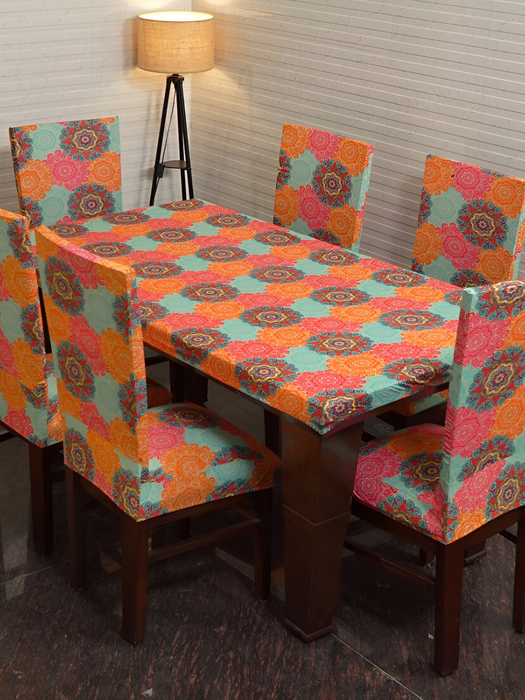 

Eleganta Orange Floral Anti-Slip 6-Seater Table Cover