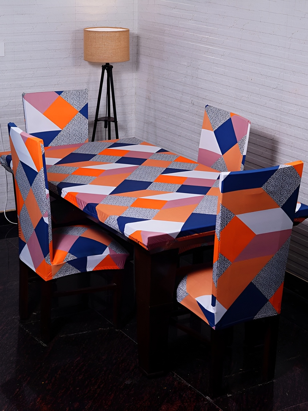 

Eleganta Orange Geometric Printed Anti-Slip 4-Seater Table Cover