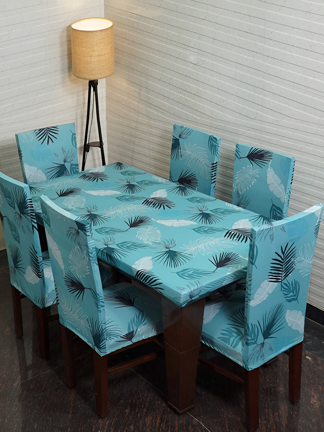 

Eleganta Turquoise Blue Anti-Slip 6-Seater Table Cover
