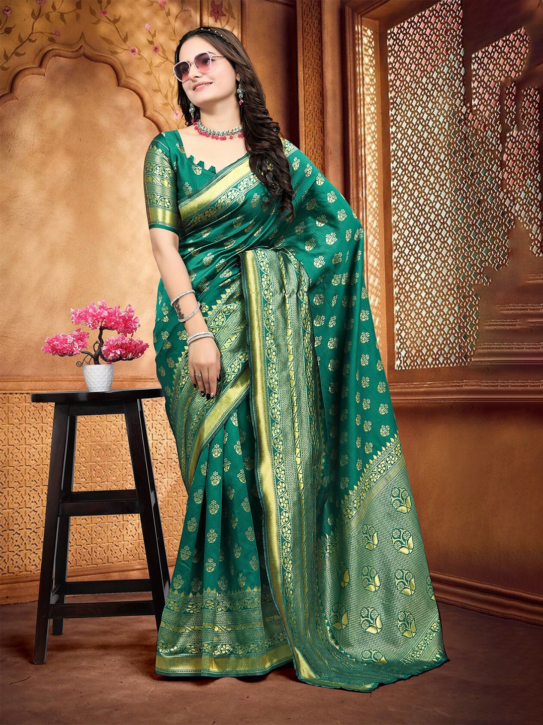 

Om Shantam Sarees Ethnic Motifs Woven Design Zari Banarasi Saree, Green