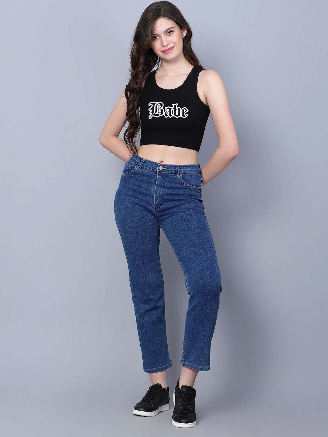 

Fashion And Youth Typography Printed Round Neck Fitted Crop Ribbed Top, Black