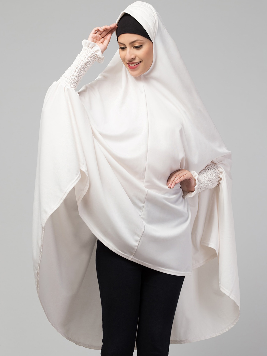 

ELLIS Round Neck Long Sleeved Abaya Burqa, White
