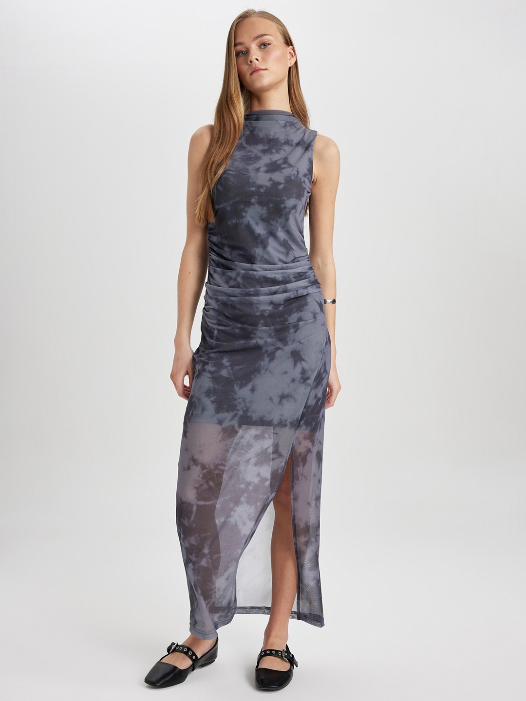 

DeFacto Abstract Printed High Neck Maxi Dress, Grey