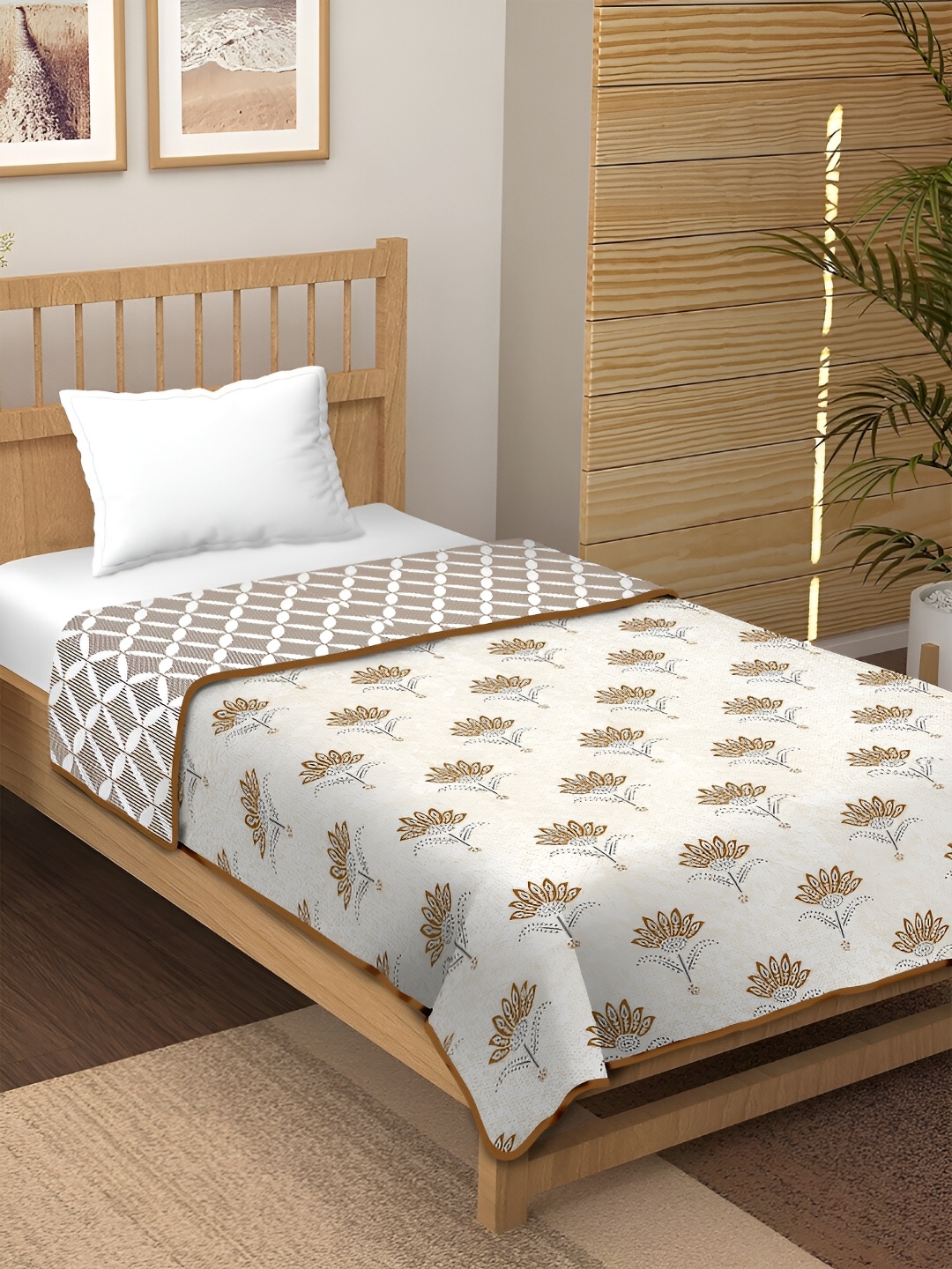 

CHICERY Brown & Grey Floral AC Room 210 GSM Single Bed Dohar
