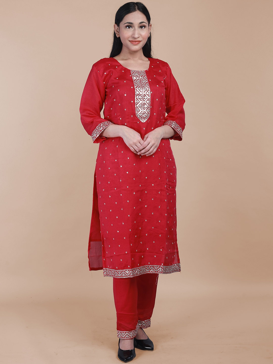 

MAAHI FABS Women Ethnic Motifs Embroidered Regular Sequinned Kurta with Trousers & With Dupatta, Red