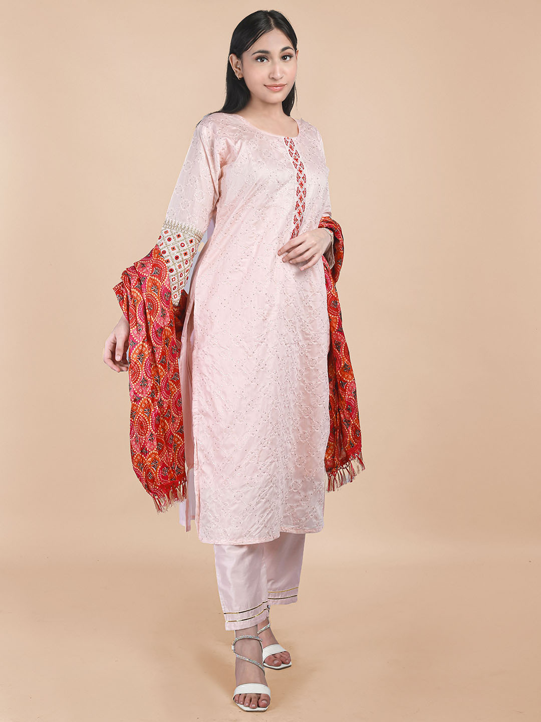 

MAAHI FABS Ethnic Motifs Embroidered Regular Thread Work Kurta with Trousers & Dupatta, Pink