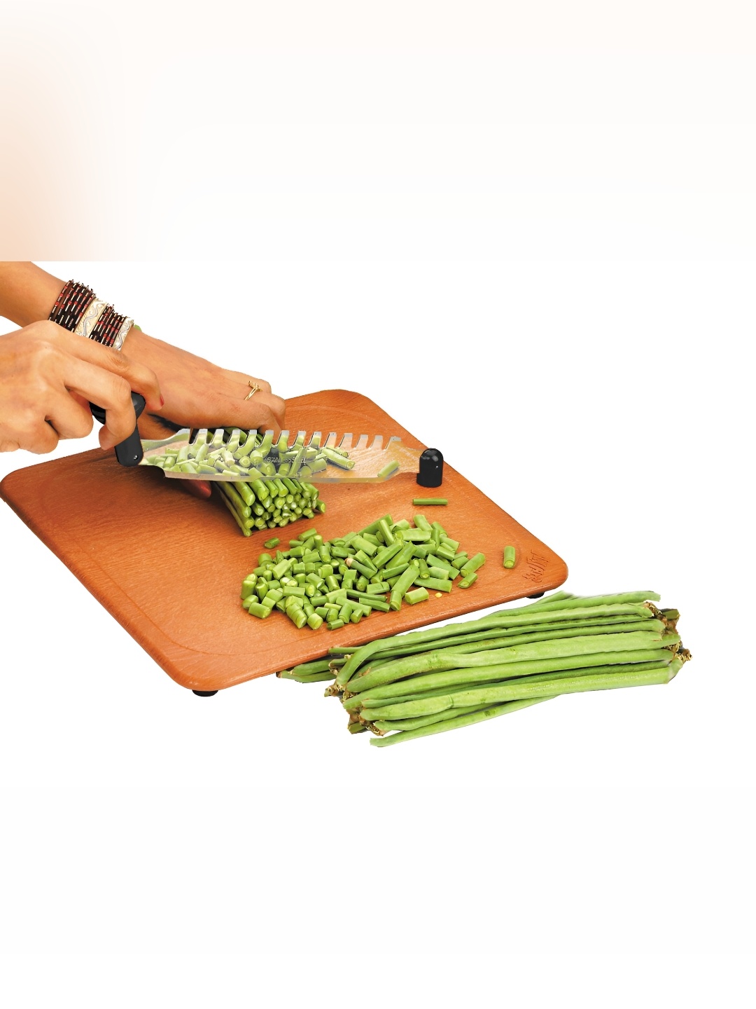 

ANJALI Camel Brown Wooden Chopping Board