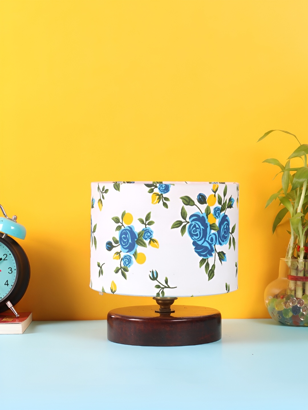 

Devansh White & Blue Printed Wooden Traditional Cylindrical Shaped Table Lamp