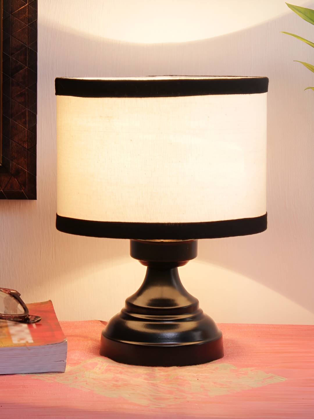 

Devansh White Iron Traditional Cylindrical Shaped Table Lamp