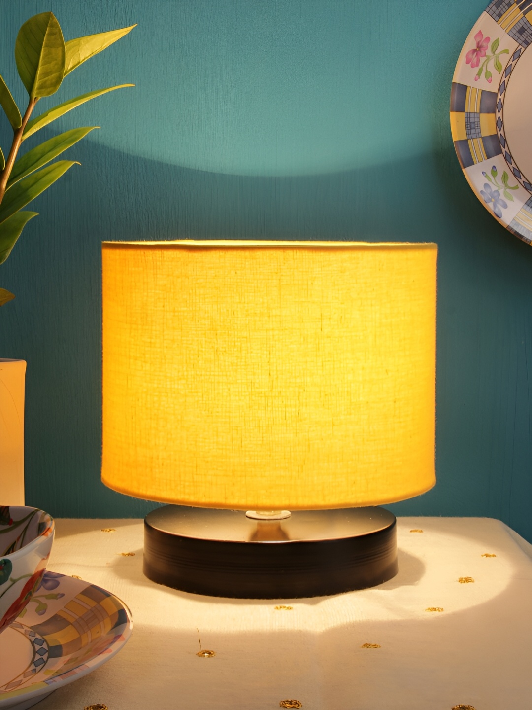 

Devansh Yellow Wooden Cylindrical Shaped Table Lamp