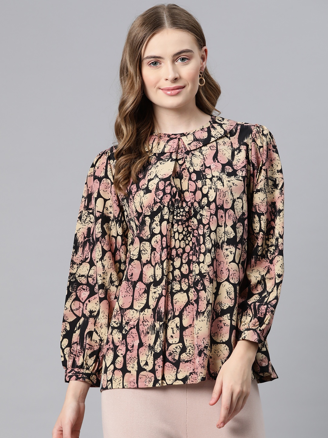 

Cottinfab Abstract Print Peter Pan Collar Crepe Top, Beige