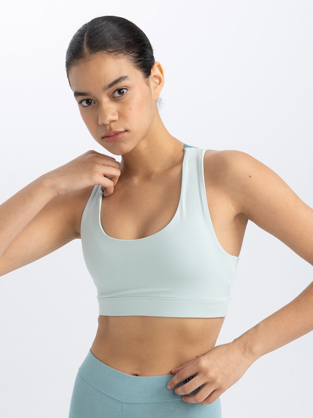 

DeFacto Full Coverage Non Padded Workout Bra With All Day Comfort, Blue