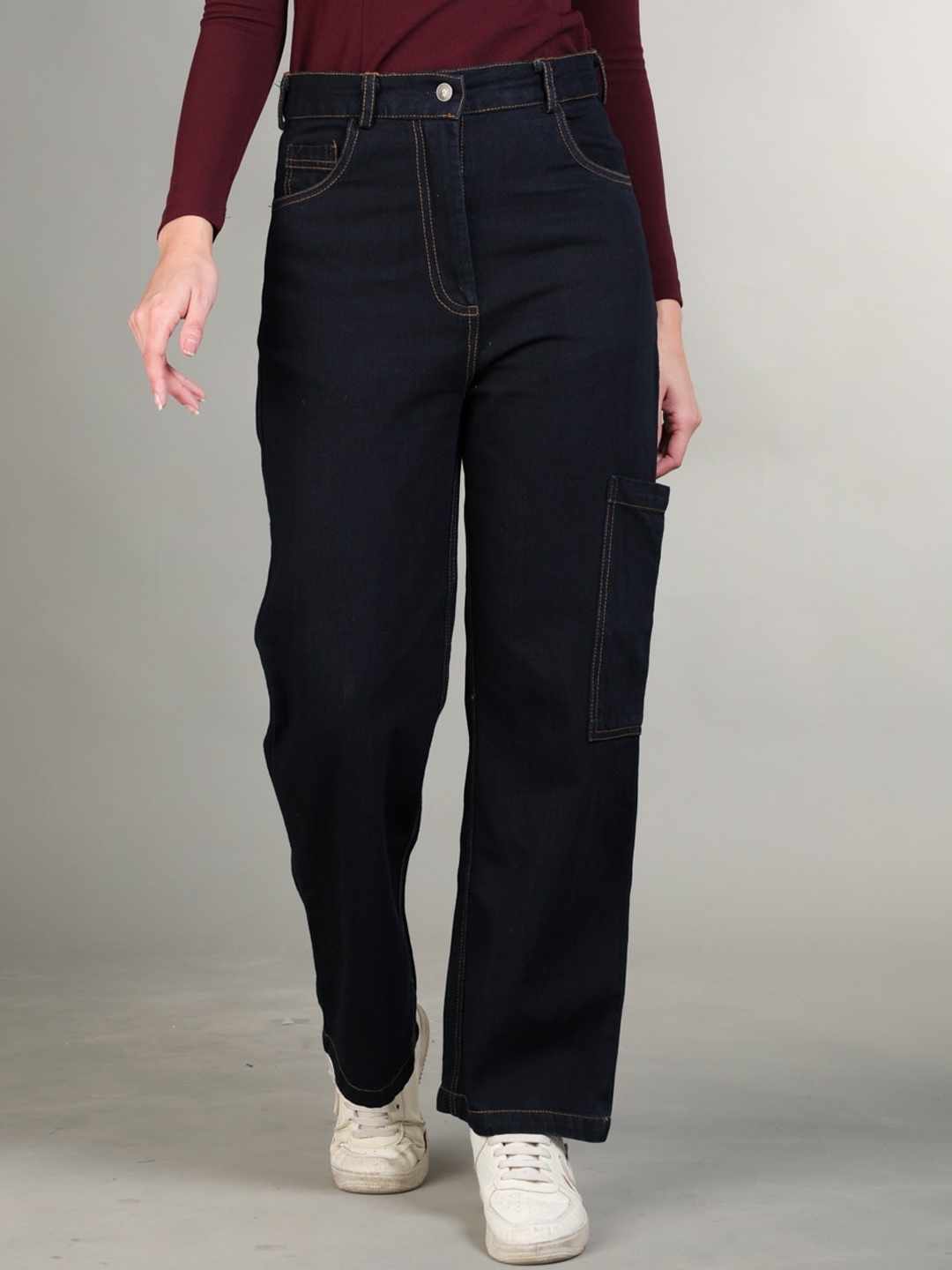 The Roadster Lifestyle Co Women Flared-Fit No Fade Jeans, Blue
