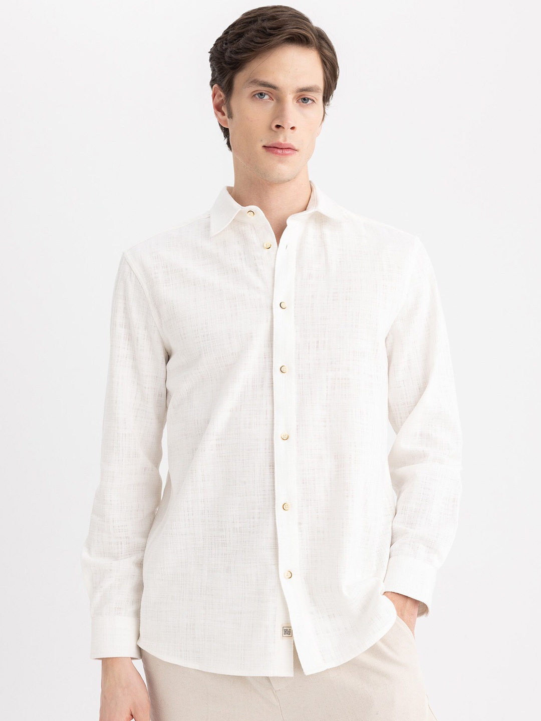 

DeFacto Spread Collar Cotton Casual Shirt, Na